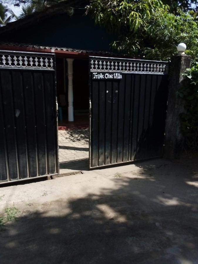 Triple One Villa Ahangama Εξωτερικό φωτογραφία